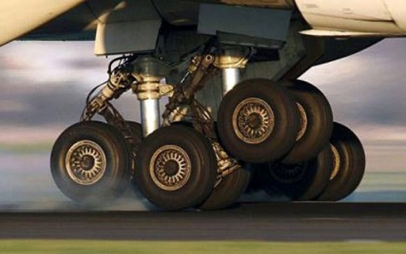 تولید تایر هواپیمای مسافربری در «بارز»